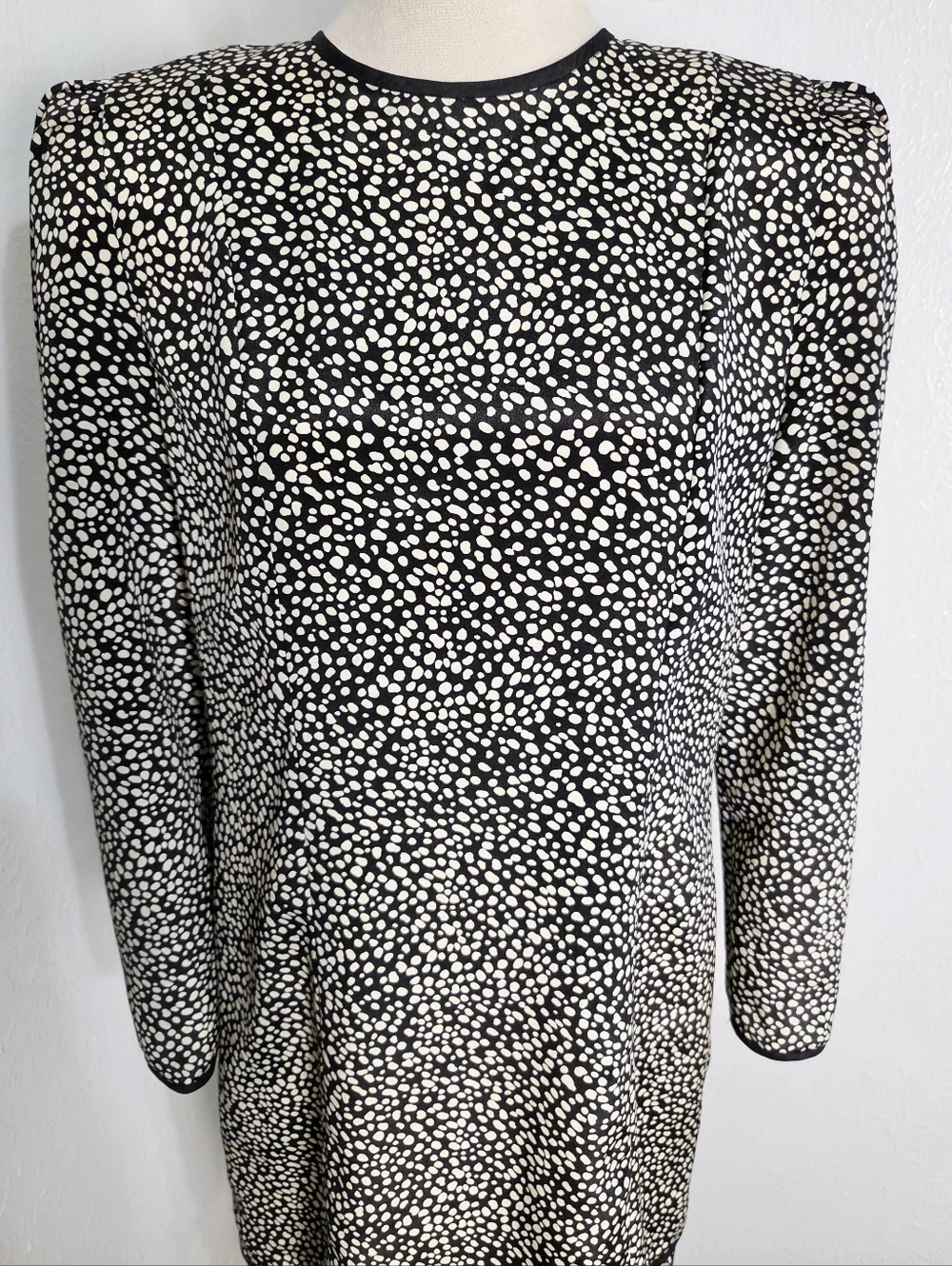 Leslie Fay Vintage Black & Beige Dotted Midi-Dress with Black Trim, Size 10 - Picture 3 of 11